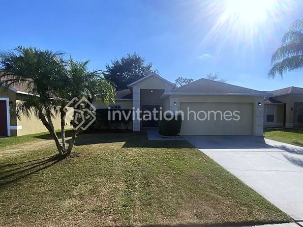 5180 Silver Thistle Ln, Saint Cloud, FL 34772