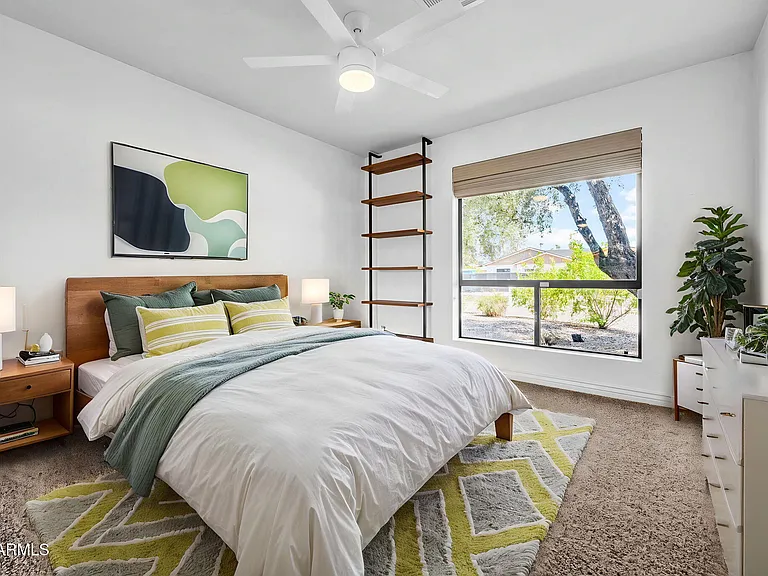 5219 E Winchcomb Dr — Photo 24