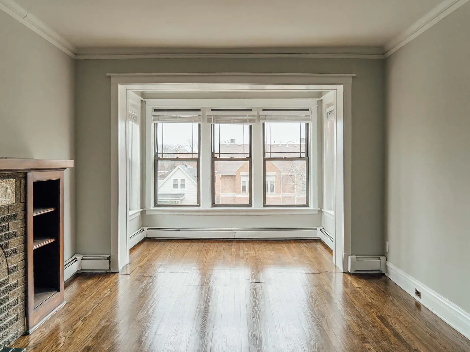 5430-32 S. Drexel — Photo 1