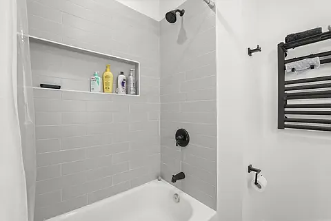 4129 N Saint Louis Ave #2 — Photo 7