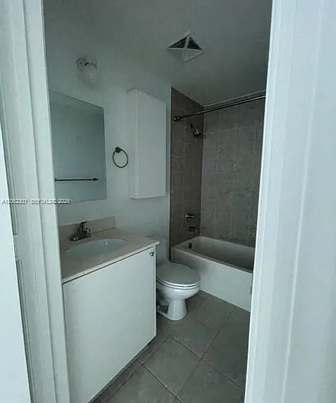 60 SW 13th St #3410 — Photo 9