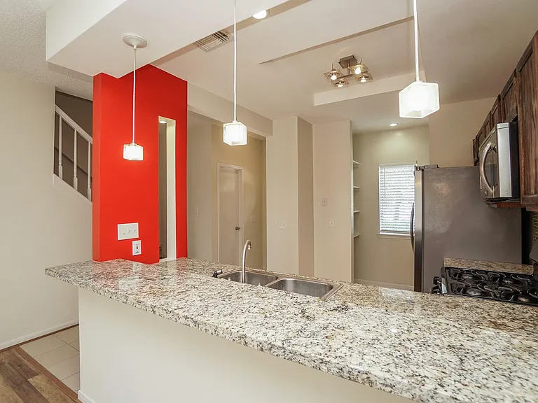 2910 Grants Lake Blvd #1505 — Photo 13