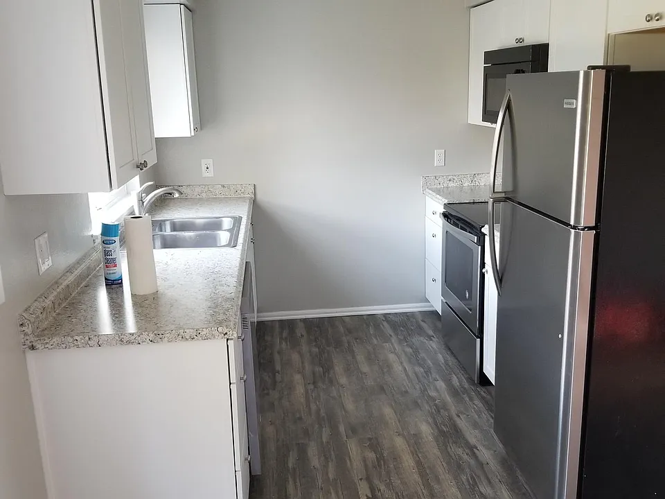 Nice Efficient Kitchen