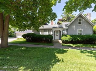 500 1st St, Waukegan, IL 60085