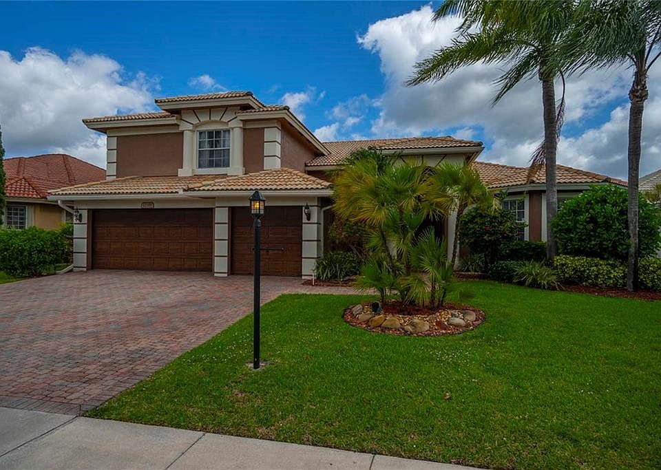 1st image of 12355 Rockledge Cir