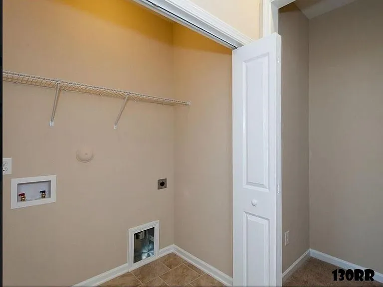 130 Rubrum Dr — Photo 13