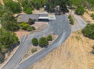 19497 E Collier Rd, Clements, CA 95227