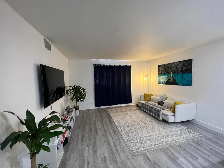 825 NW 13th St #1140 — Photo 1
