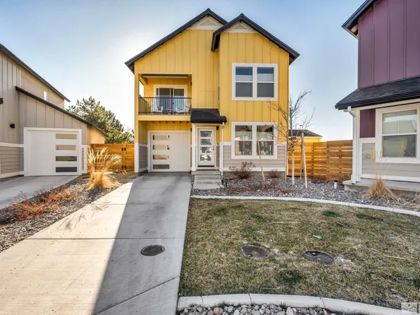 3886 Bonnie Pl, Carson City, NV 89701