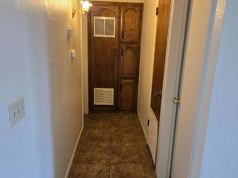 1684 Conestoga Dr #C — Photo 6