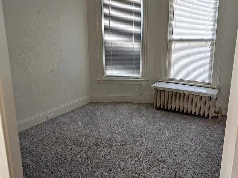 15 Arch Ave #1 — Photo 10