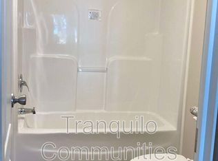 209 Caroline Ln, Dickson, TN 37055