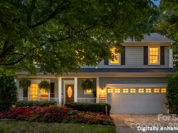 9014 Pickering Grove Ln, Charlotte, NC 28216