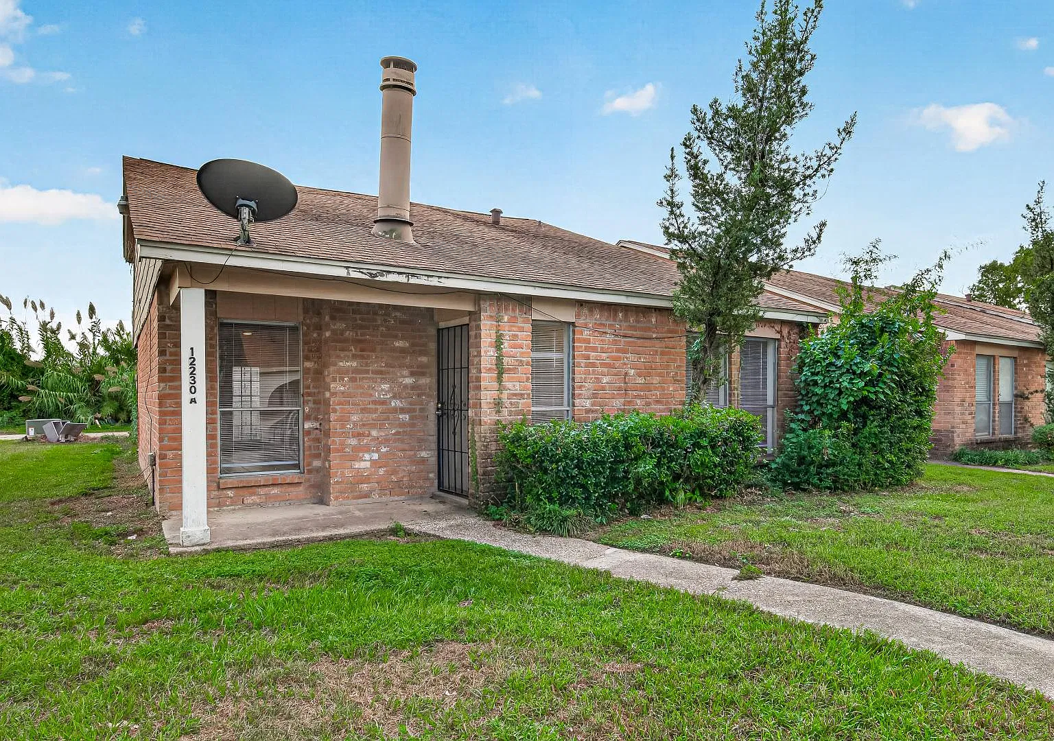 12230 Wild Pine Dr - A — Photo 4