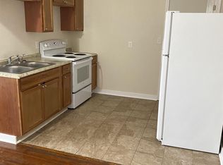 112 E Franklin St #18, Liberty, MO 64068
