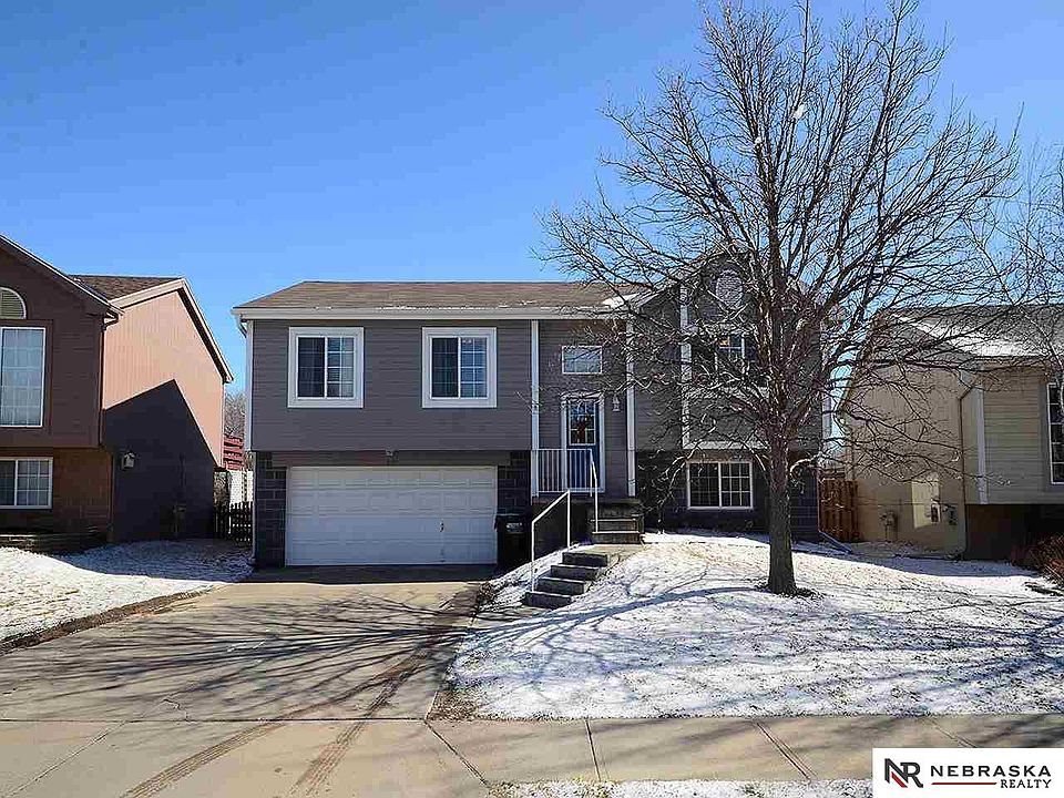 1st image of 4127 N 169th St