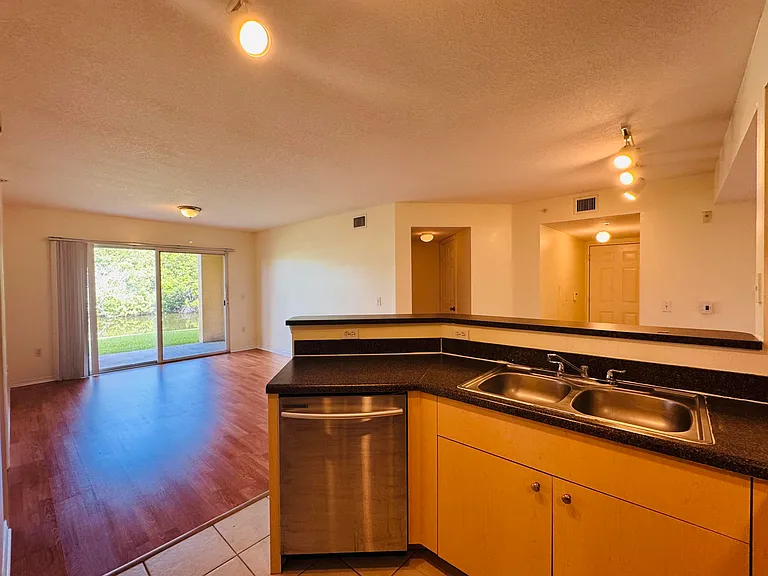 4171 San Marino Blvd #108 — Photo 20