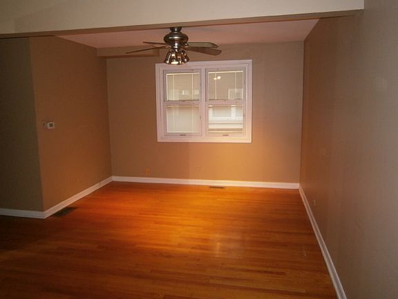 3rd image of 2131 N Humboldt Blvd