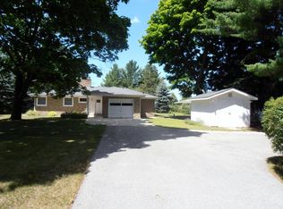 2586 Red Apple Rd, Manistee, MI 49660