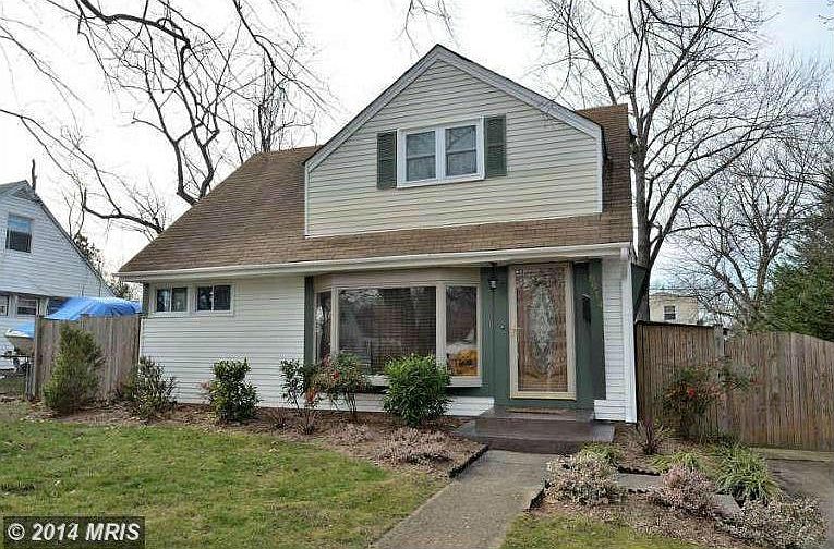 1st image of 6914 Columbia Dr