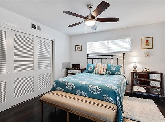 5th image of 2833 Saint Charles Ave APT 15