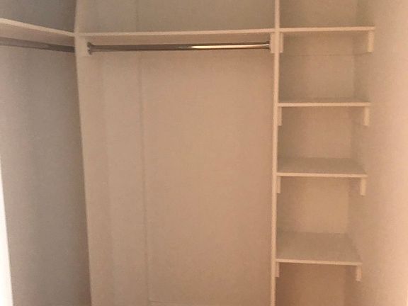 3rd image of 455 W 37th St APT 913