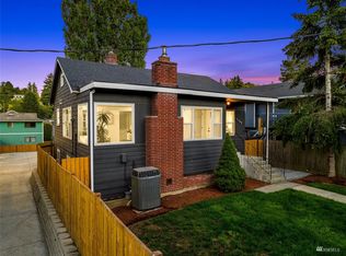 7120 18th Ave SW, Seattle, WA 98106