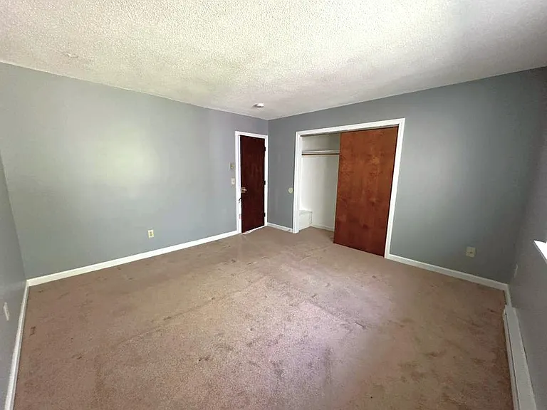 176 Lincoln St #9 — Photo 5