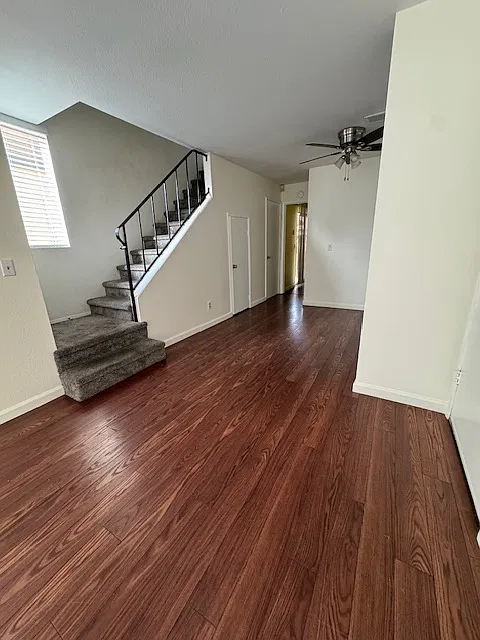 3 bed, 2.5 bath, 1236 sqft, $3,000 — Photo 3