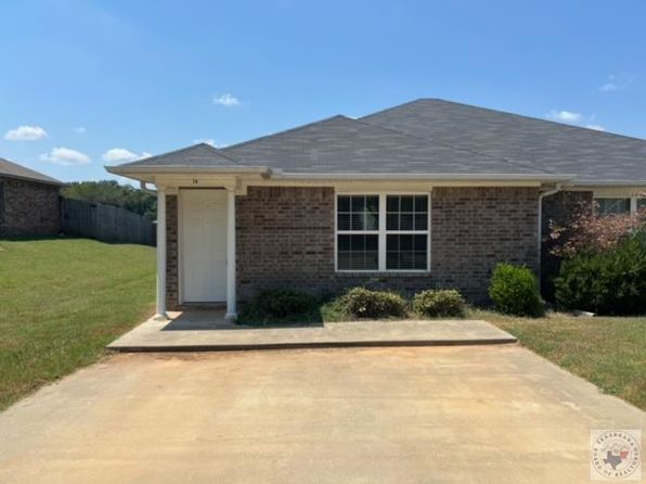 78 Clark Ln