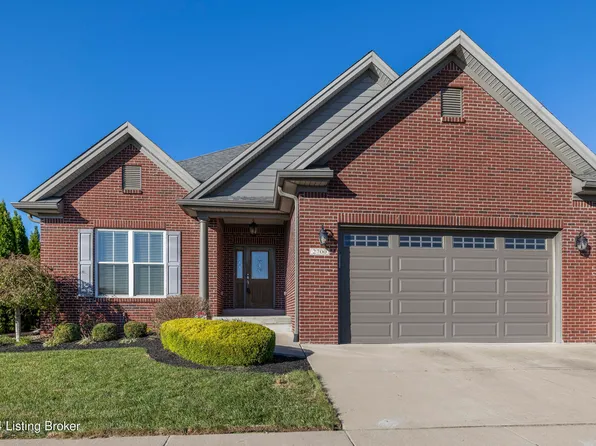 2700 Hamilton Springs Dr, Louisville, KY 40245