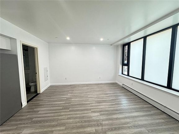 4th image of 2503 Ocean Ave APT 1A