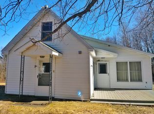 922 E Two Mile Rd, White Cloud, MI 49349