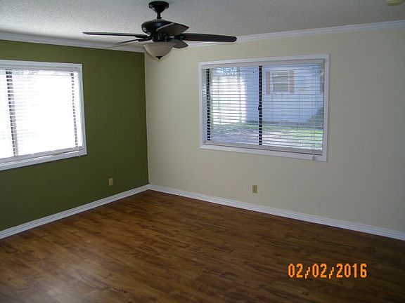 5th image of 219 N Burrow St