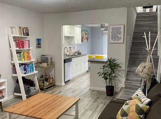 7904 Laurel Canyon Blvd UNIT 9, North Hollywood, CA 91605