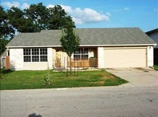 207 N Summit Ridge Dr, Leander, TX 78645
