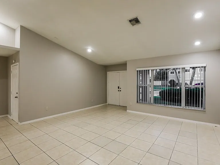 1703 Egret Rd — Photo 4