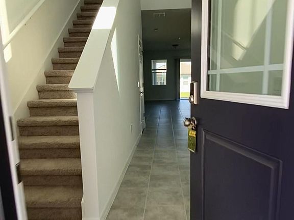 3rd image of 2372 Treasure Hill St