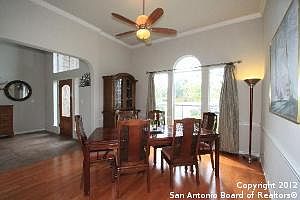5th image of 14505 Gunter Ave