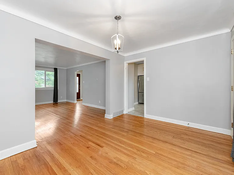 2344 Midway Ave #A — Photo 8