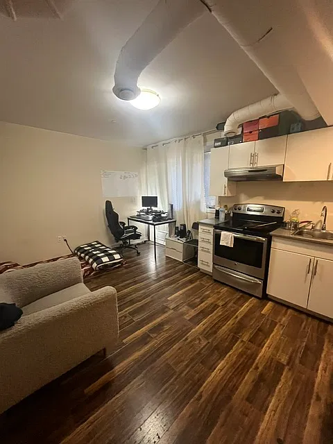 1 bed, 1.0 bath, 700 sqft, $1,475 — Photo 2