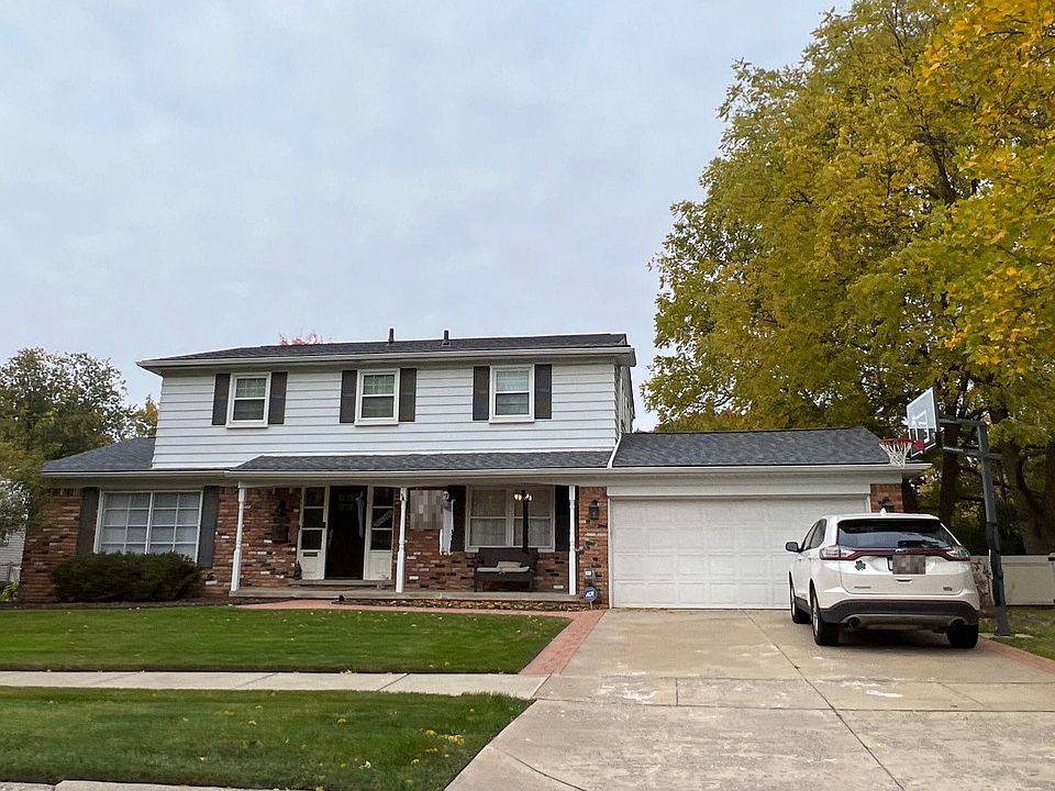 1st image of 15265 Lakewood Dr