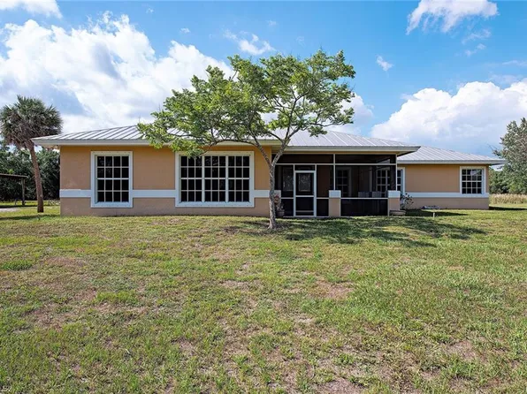 581 Wild Turkey DR, NAPLES, FL 34120