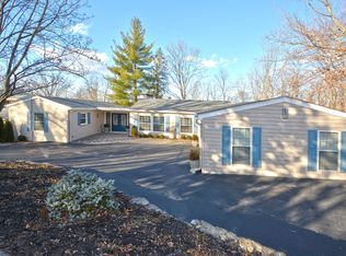 1135 Catawba Valley Rd, Cincinnati, OH 45226