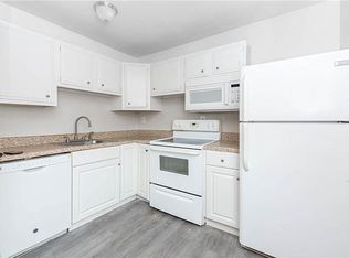 9544 5th Bay St APT 6, Norfolk, VA 23518
