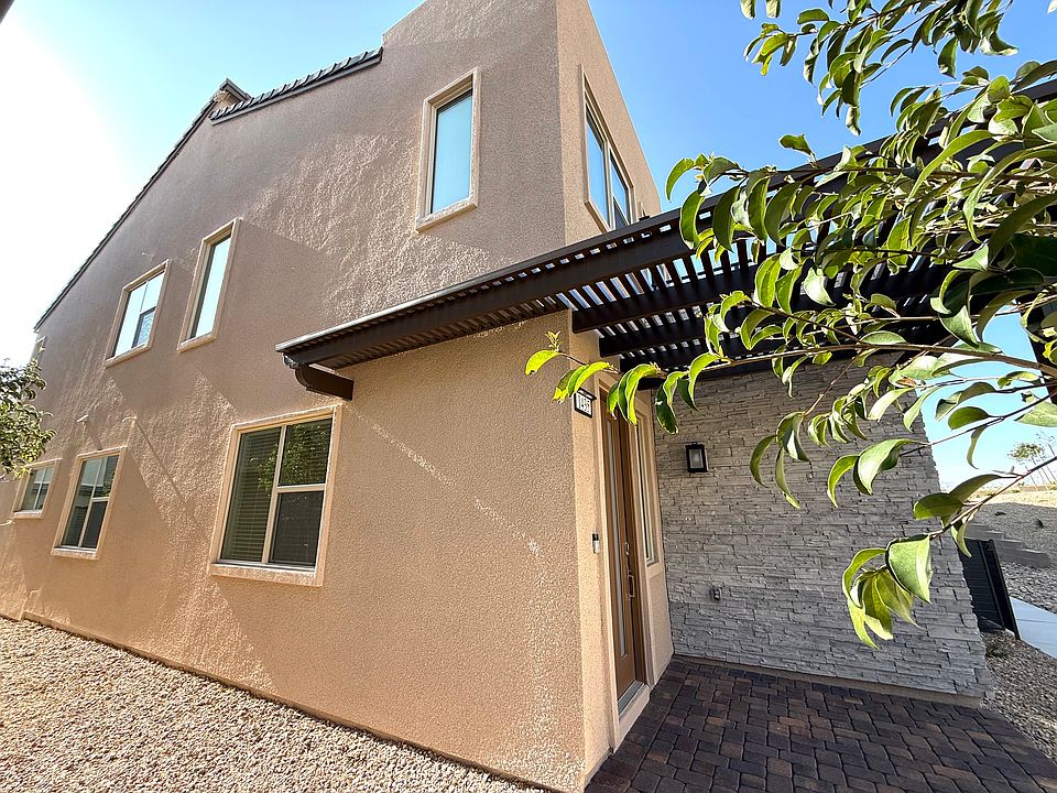 Exterior Side, End Unit