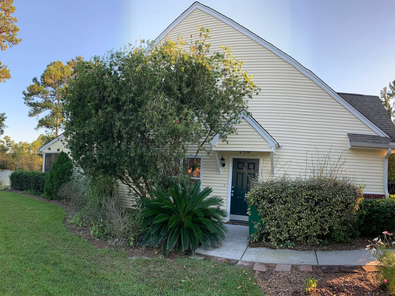 250 Opus Ct — Photo 2