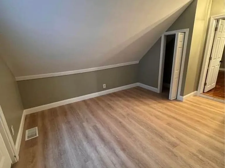 123 E Main St #4 — Photo 11
