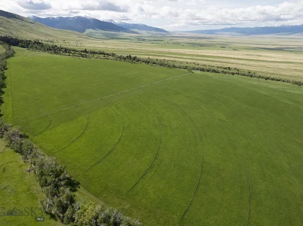 327 Granger Ranches Rd, Cameron, MT 59720