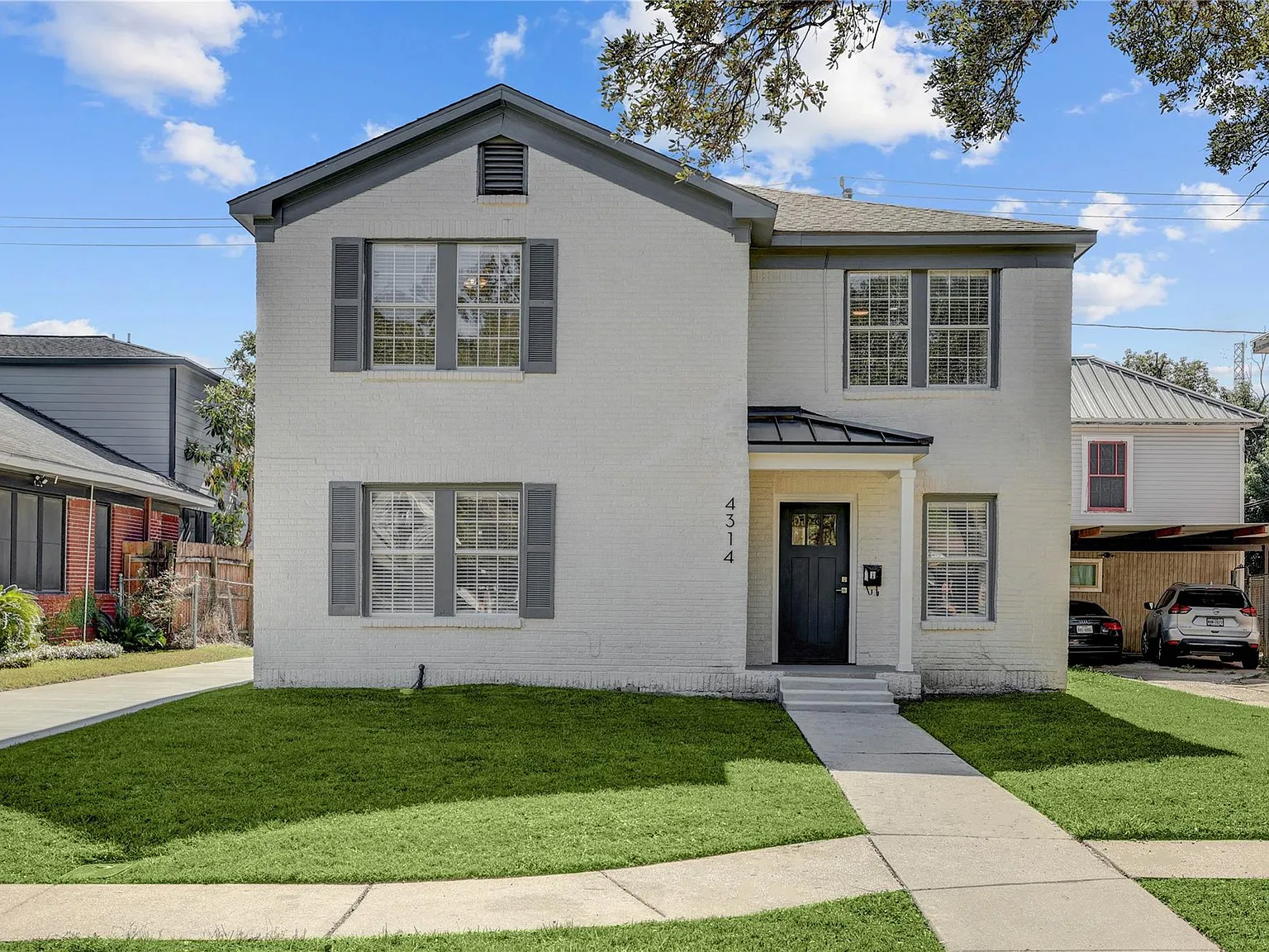 2 bed, 1.0 bath, 1155 sqft, $1,550 — Photo 2